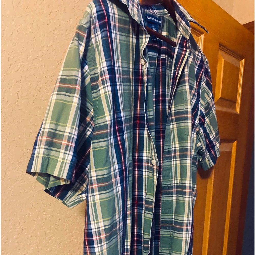 Short Sleeve Button Down Casual dress shirt -